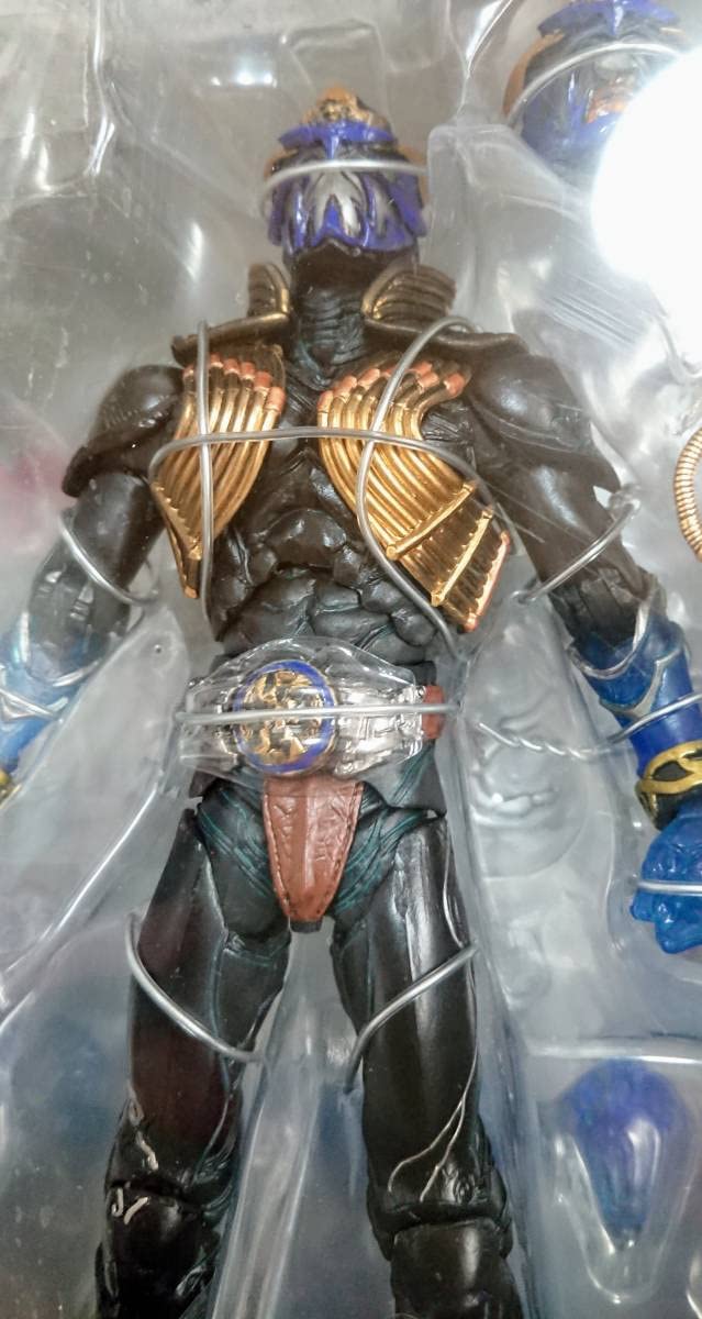 新品 S.I.C. VOL.34 仮面ライダーイブキ＆ザンキ Amazon.co.jp: TAMASHII NATIONS S.I.C.VOL.34 仮面ライダーイブキ